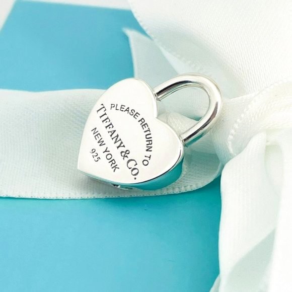 Tiffany & Co. Return to Tiffany Heart Lock Pendant Top Charm ONLY CHARM - Picture 1 of 8